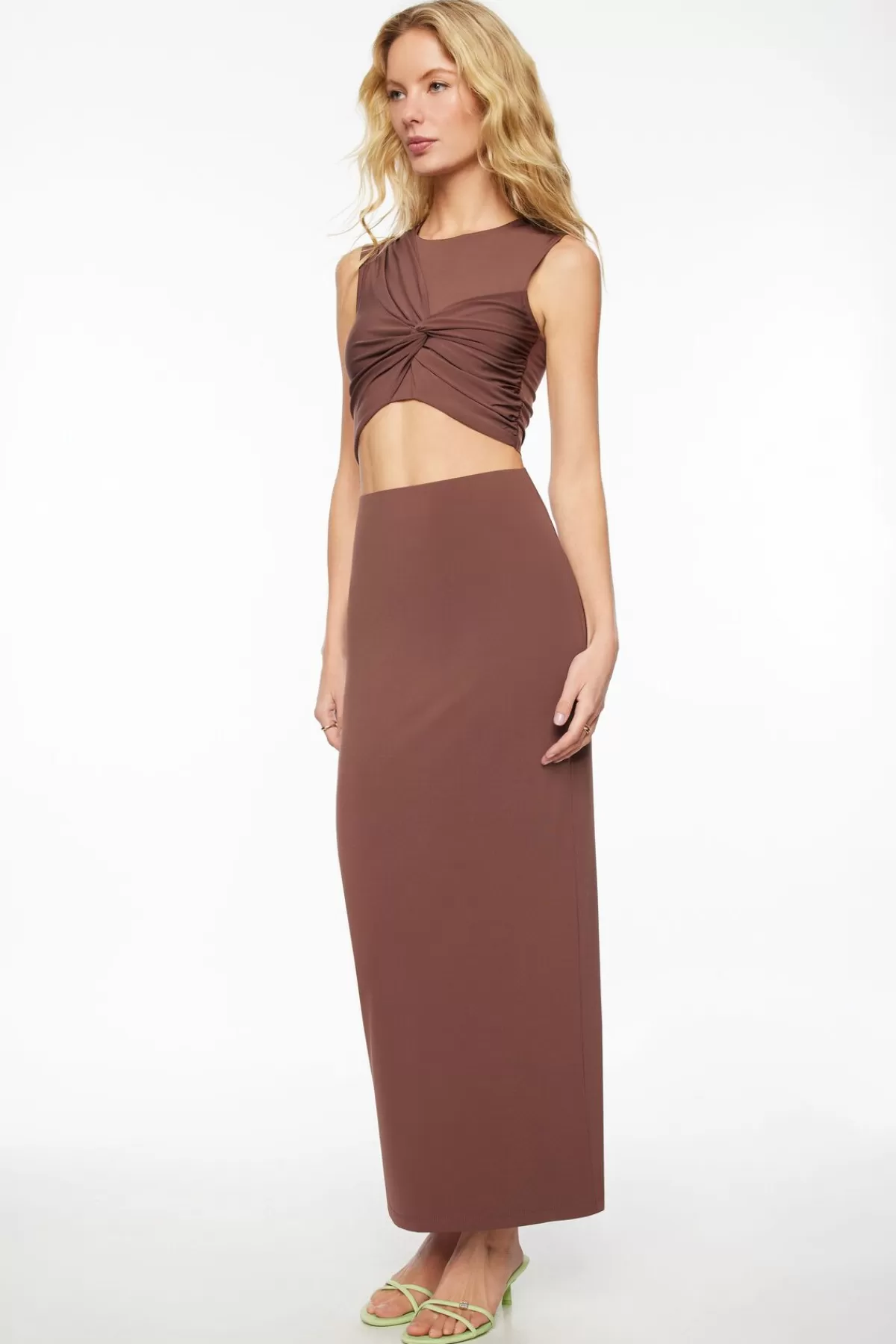 Dynamite Arya Sculpt Maxi Skirt Brown Best Sale