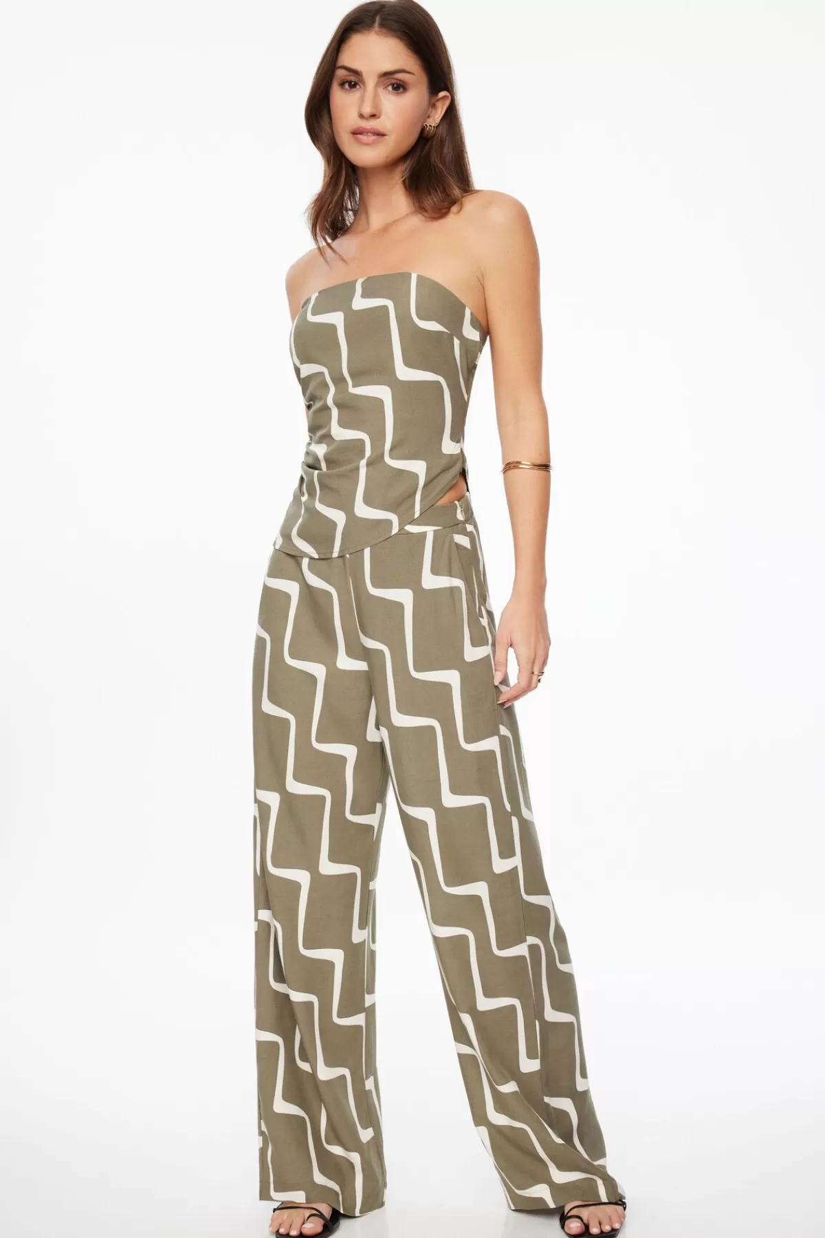 Dynamite Flo Wide Leg Linen Pants Green Sale