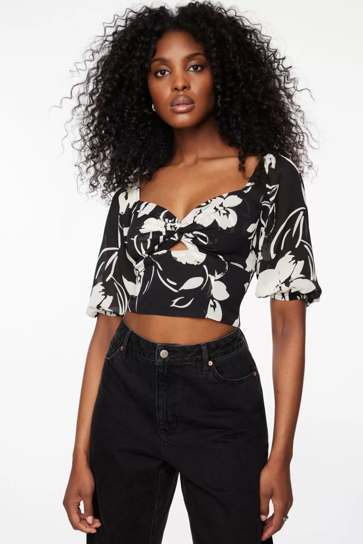 Dynamite Solene Puff Sleeve Sweetheart Top Black Cheap